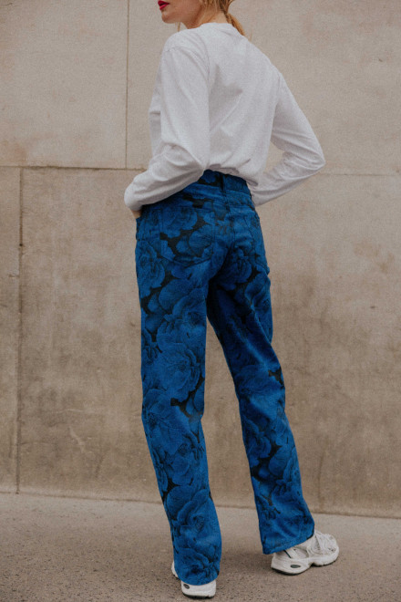 Pantalon Charlie Fleurs bleu Orta Pantalon Charlie Fleurs bleu Orta